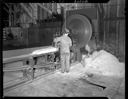 Worker with shredder at Harbor Plywood Corporation, 1/1949, #24790_1