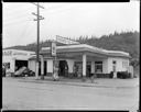 Leo Kosenski's Standard Oil service station, 6/17/1939, #16469_1