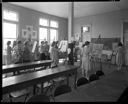 Women in art class with easels, 4/1940, #17123_1