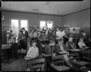 Students in laboratory, 4/1940, #17124_1