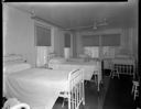 Aberdeen General Hospital shared room, 6/24/1940, #17331_1