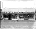 Red & White Store exterior, 11/12/1940, #17686_1