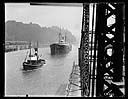 Ship HOLLYWOOD and tug JOHN CUDAHY, 5/2/1925, #G0928_1