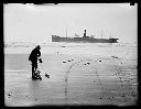 TENPAISAN MARU aground, Lyle gun is rigged to begin rescue efforts, 11/24/1927, #G1146_1