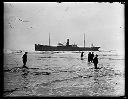 Rescuers rig rescue line with TENPAISAN MARU aground, 11/24/1927, #G1148_1