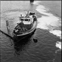 Log patrol boat and RELIANCE, 6/9/1970, #57436_1