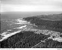 Looking north up the coastline from Taholah on the Quinault River, circa 1949, #L32R24F14_1