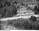 Unidentified farmhouse, 5/7/1949, #L32R28F4_1